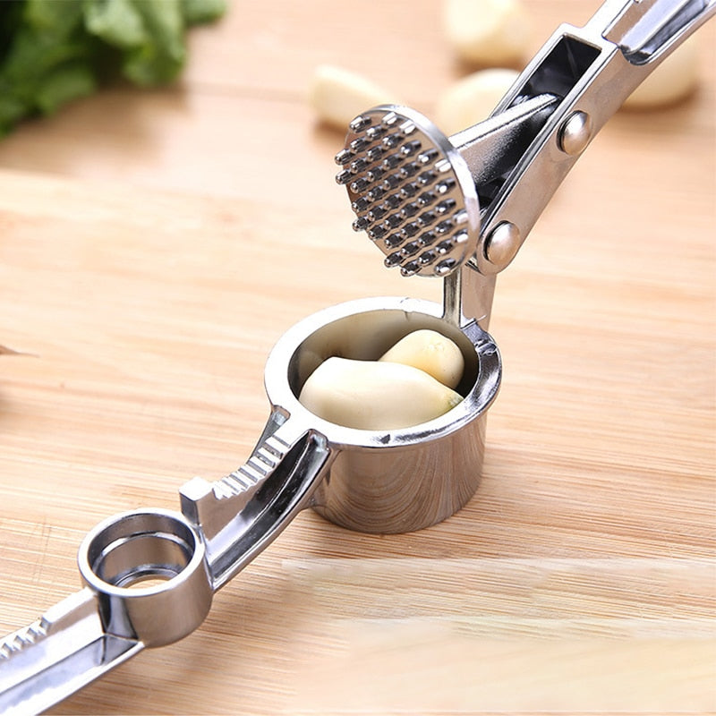 Manual Squeezing Garlic Masher