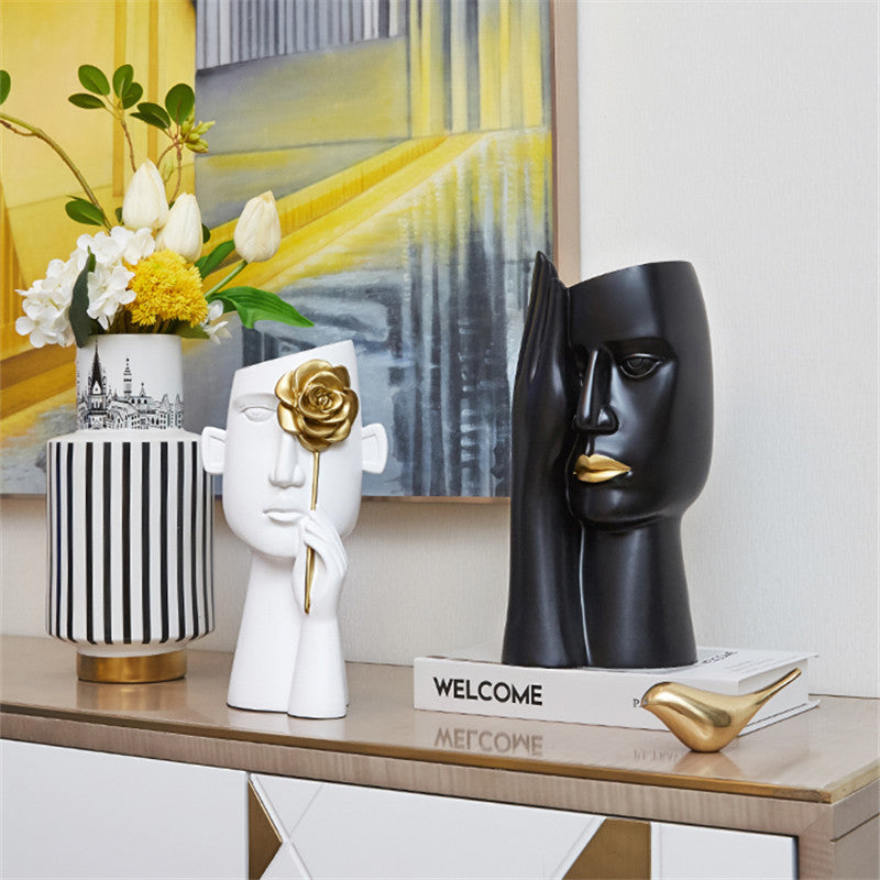 Creative Art Vase Decoration
