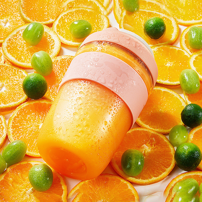 Portable Rechargeable With 4 Blades Juicer/Blender Cup