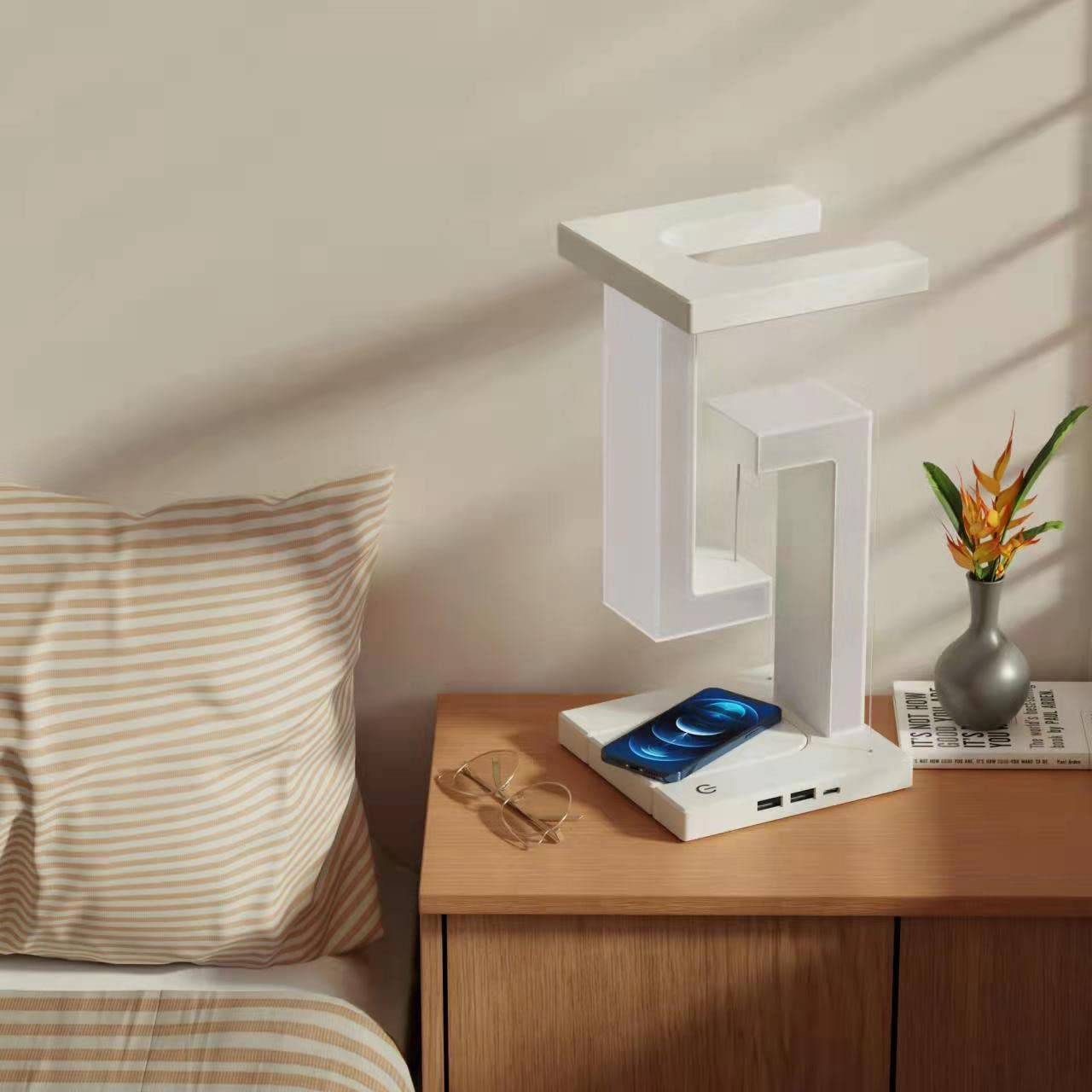 Creative Smartphone Wireless Charging Suspension Table Balance Floating Lamp